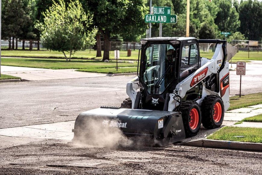 Bobcat Company is introducing four all-new, 60 frame size vertical lift path loaders to its product lineup: the Bobcat® R-Series T64 and T66 compact track loaders and S64 and S66 skid-steer loaders